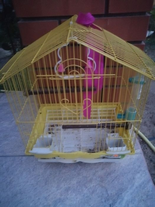 Продам клетку для птицы попугая