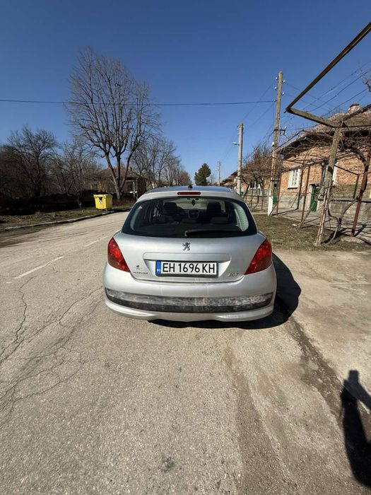 Peugeot 207 ГАЗ!