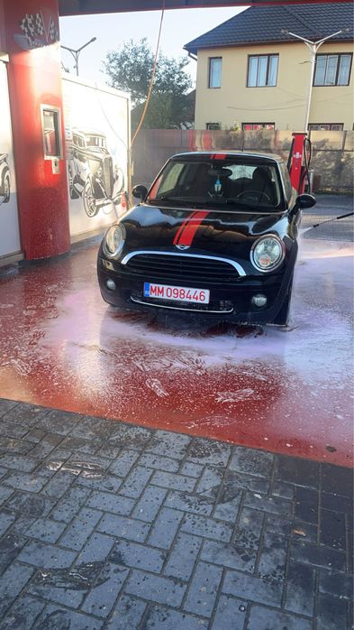 Vând Mini Cooper One