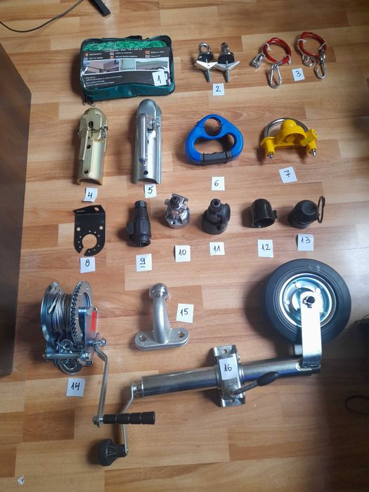 Части и консумативи за ремаркета,платформи и каравани