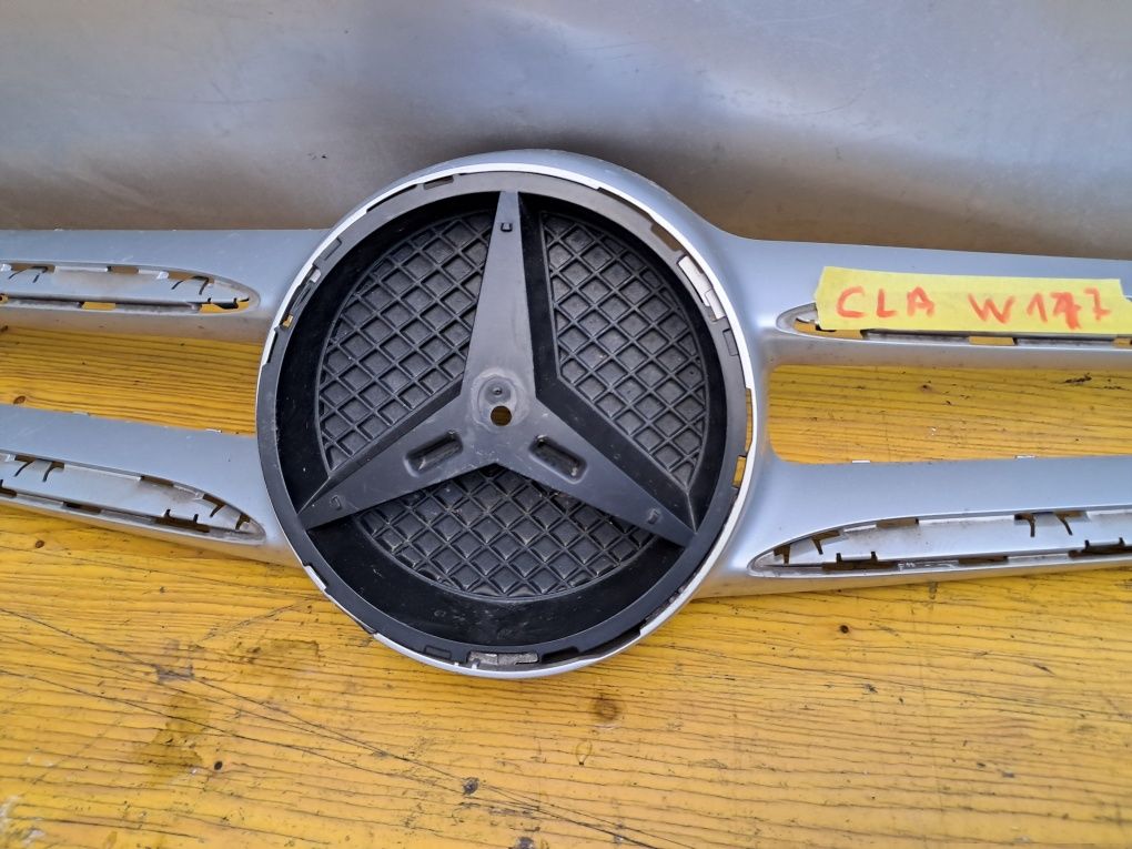 Грил решетка  Mercedes CLA W117