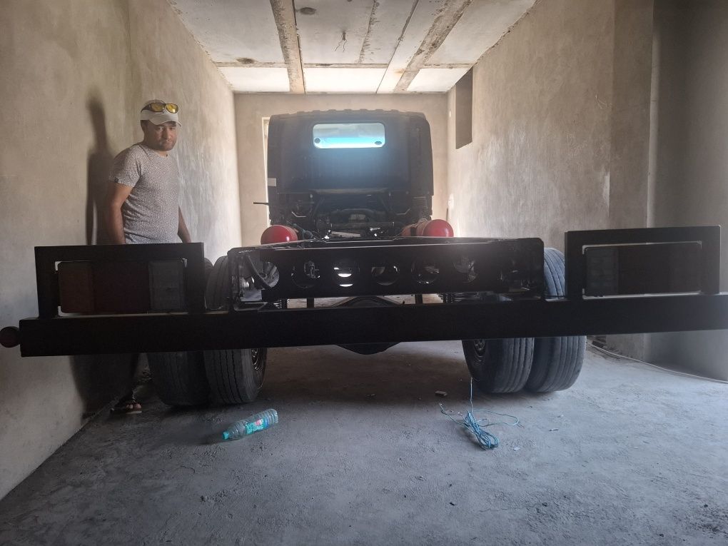 Isuzi suv tashuvchi