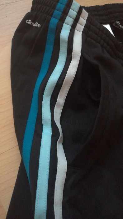Pantaloni Adidas damă - măsura M