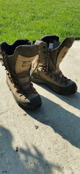 Bocanci de vanatoare Alpina cu incalzire