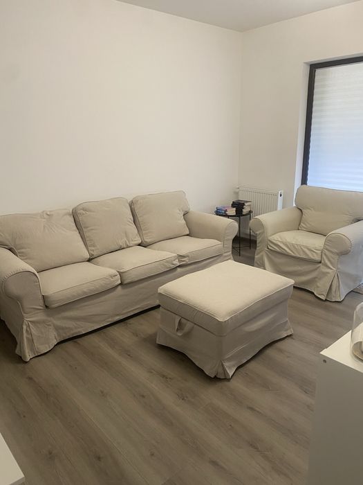 Vand canapea ikea si taburet Ektorp
