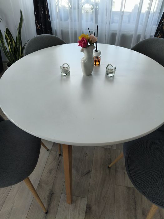Set Masa cu 4 scaune dining bucătărie
