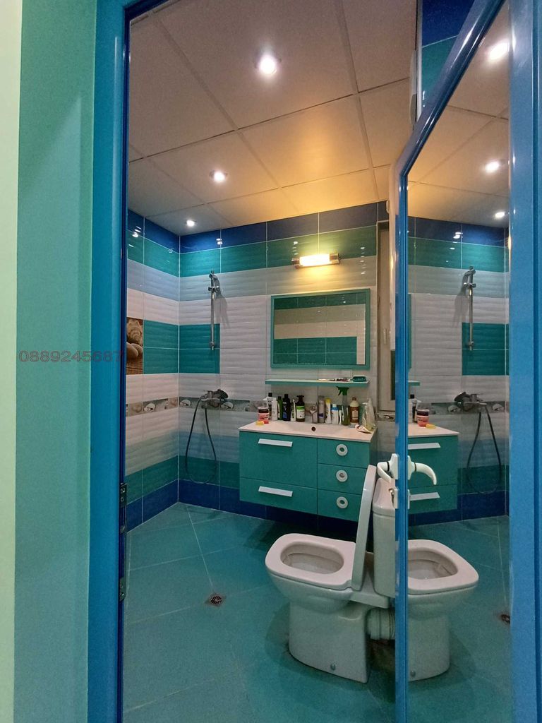 Дава се под наем Двустаен апартамент в Несебър - 62 кв.м за 350 € - Снимка #2