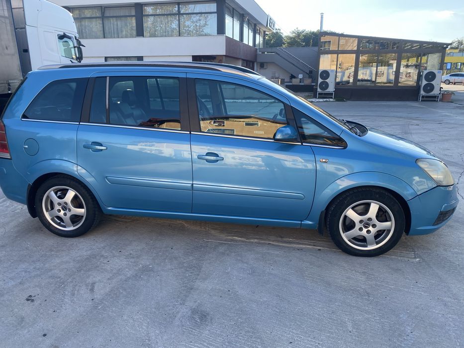 Opel zafira B 1.9CDTI 150 hp automata full option 2007