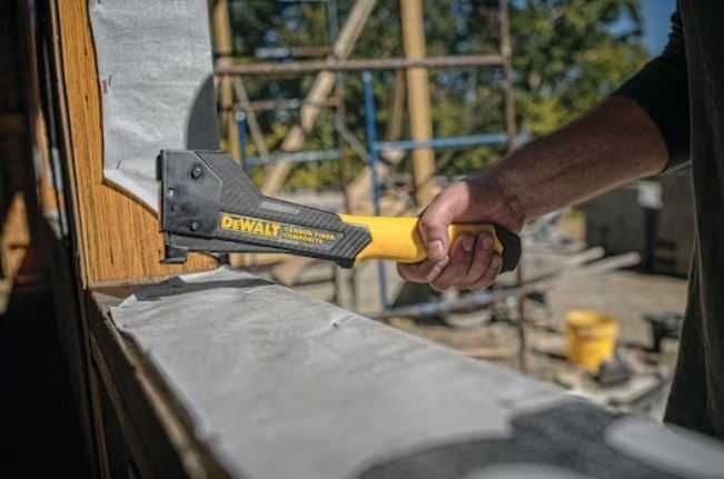 Такер механичен тип чук DEWALT DWHT75900-0