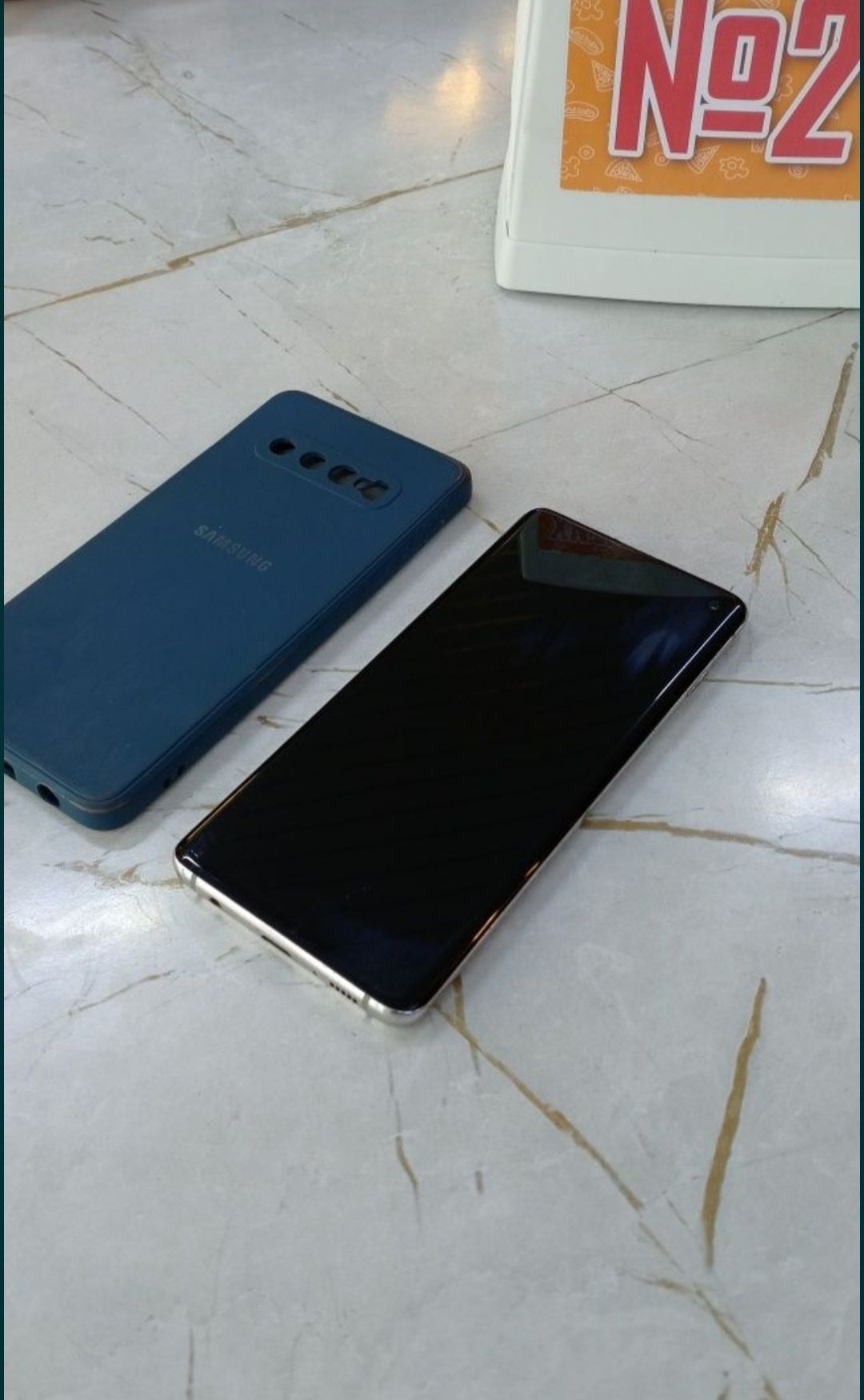 Samsung S10+ жағдайы жаксы обмен бар