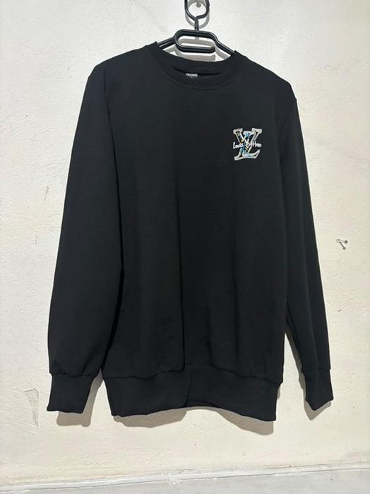 Louis Vuitton черна дълга блуза