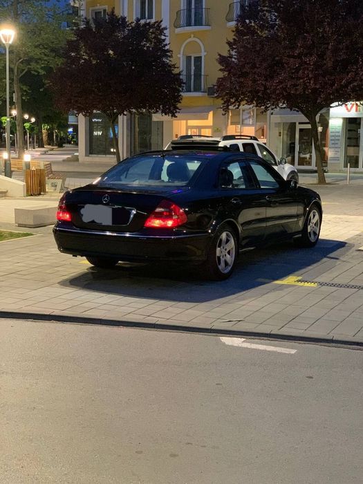 Mercedes  W211 3.2CDI-цял на части