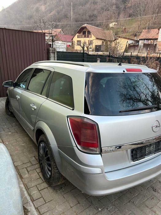 Opel Astra H 1.9 CTDI