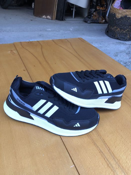 Нови обувки на супер цени