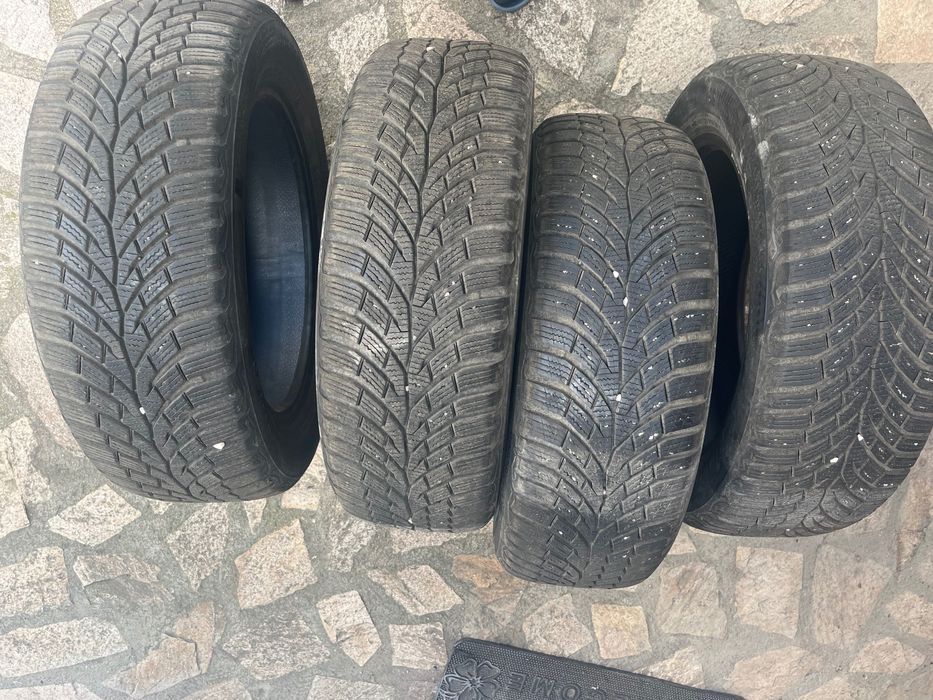 4 бр гуми Continental 205/55 R16 – 200 лв