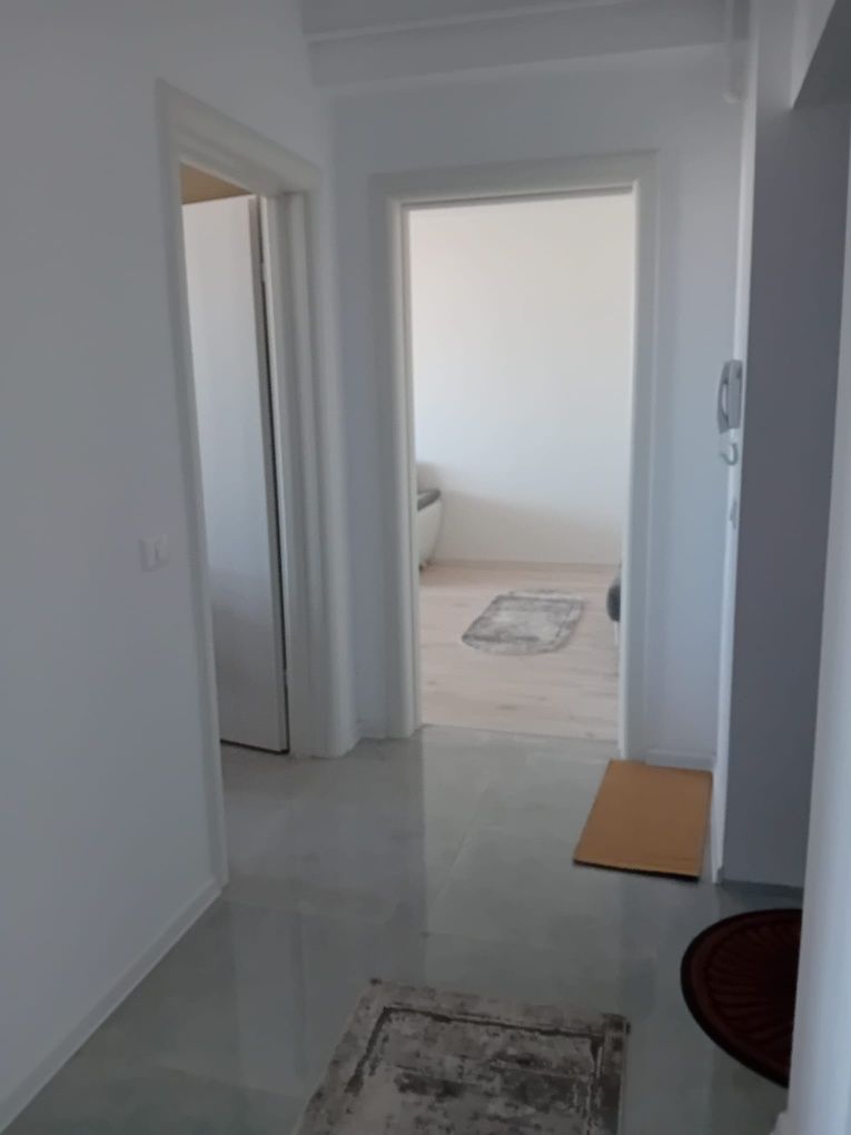 Apartament de închiriat