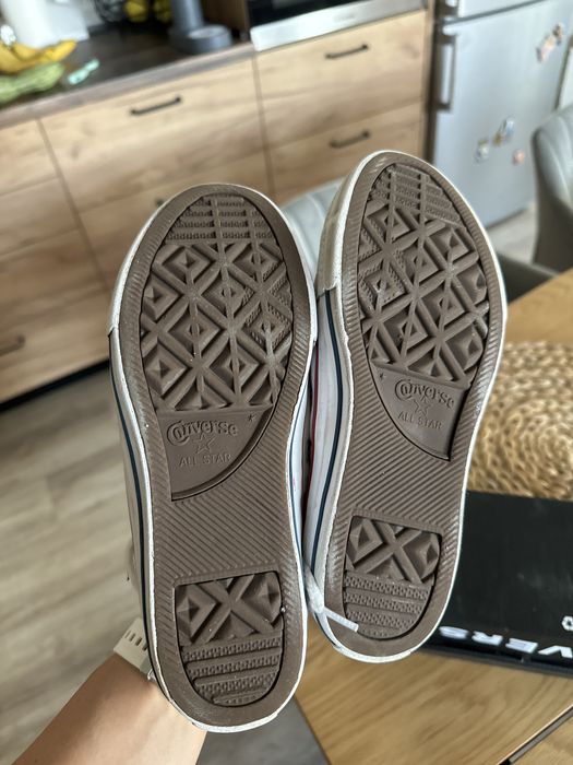 Бели кецове Converse 33.5