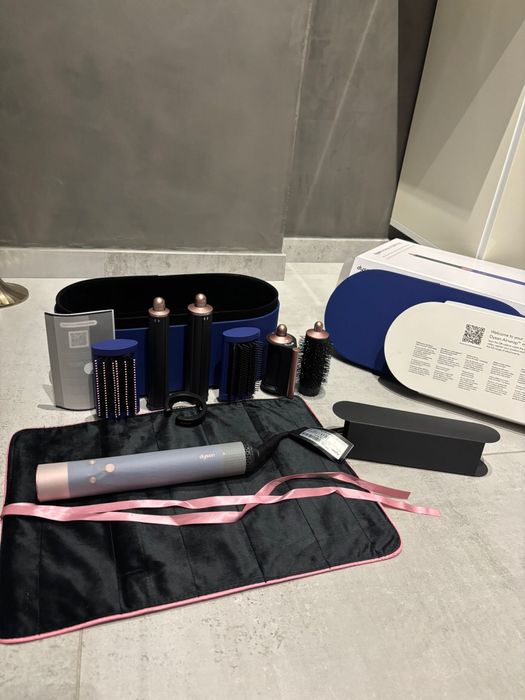 Dyson TS08 airwrap ЧИСТО НОВИ