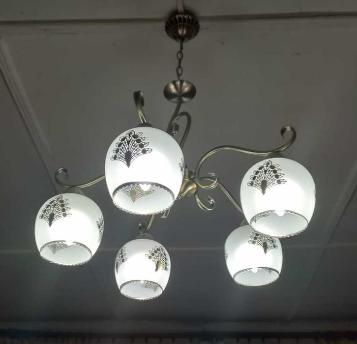 Люстра 5 плафонов