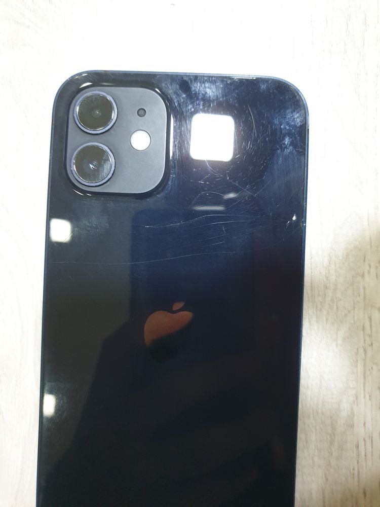Срочно!    I Phone 12 128 GB Sotiladi!