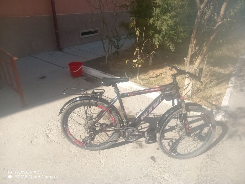 Assalomu alaykum velosiped sotiladi yoki arendaga beriladi