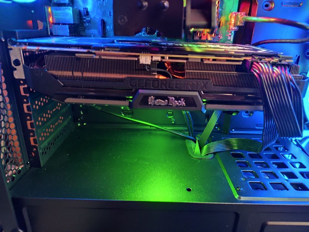 Placa VIDEO Gaming RTX 2080 GameRock, ca noua