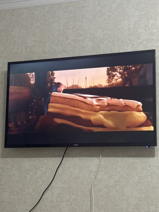 Телевизор смарм «Авалон»