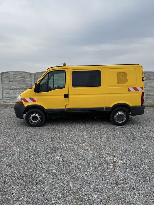 Renault Master 2.5 D 7 Locuri