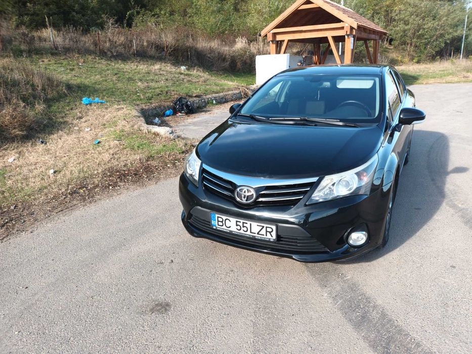 Proprietar vând Toyota avensis t27 2014 2.0 diesel