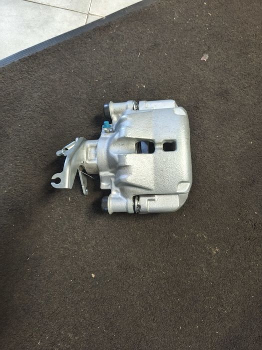Etrier spate Iveco Daily punte dubla