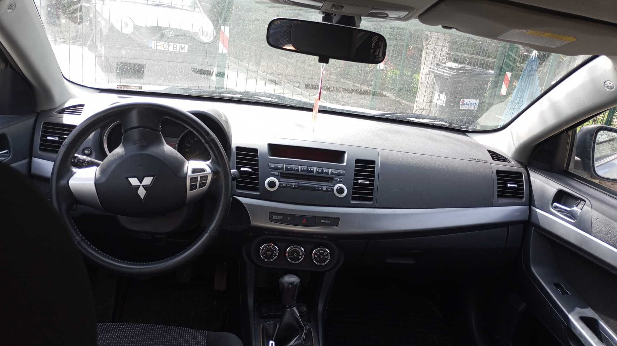 Vând Mitsubishi Lancer Sport Sedan 1.6 benzină - 2012