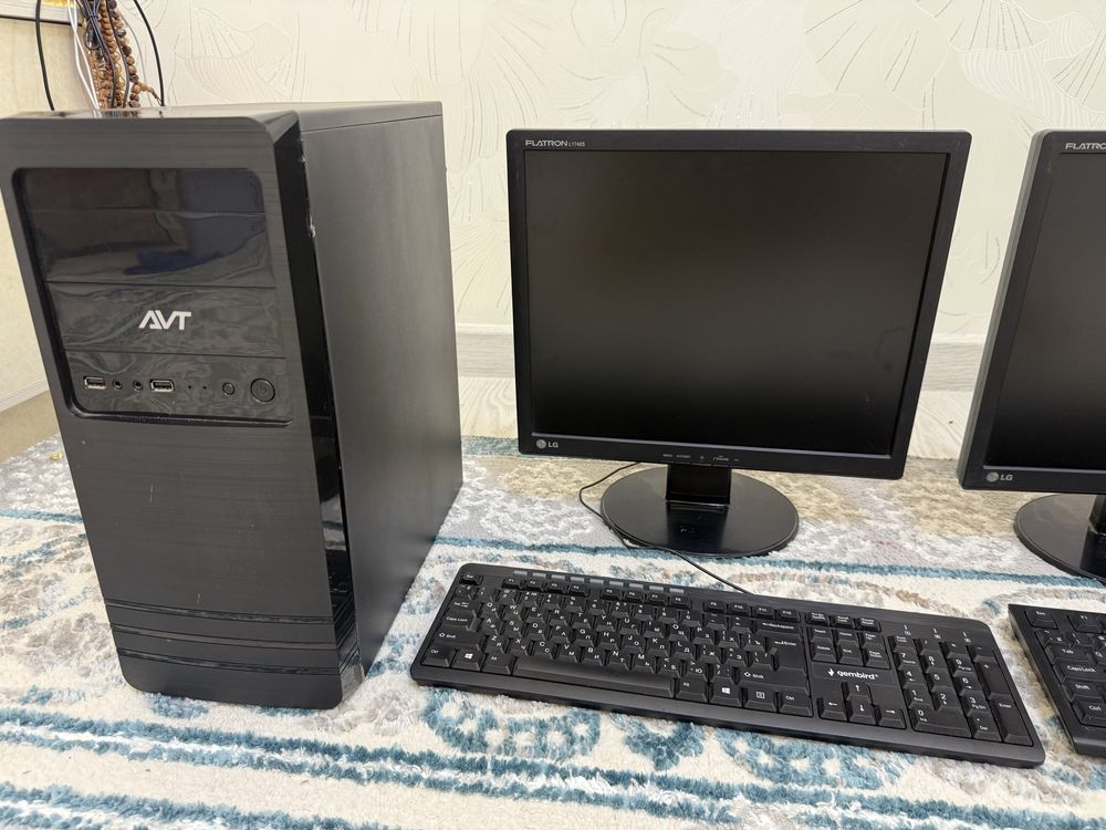 Компьютер LG FLATRON L1742S