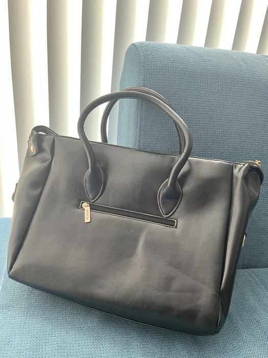 Дамска чанта Doca