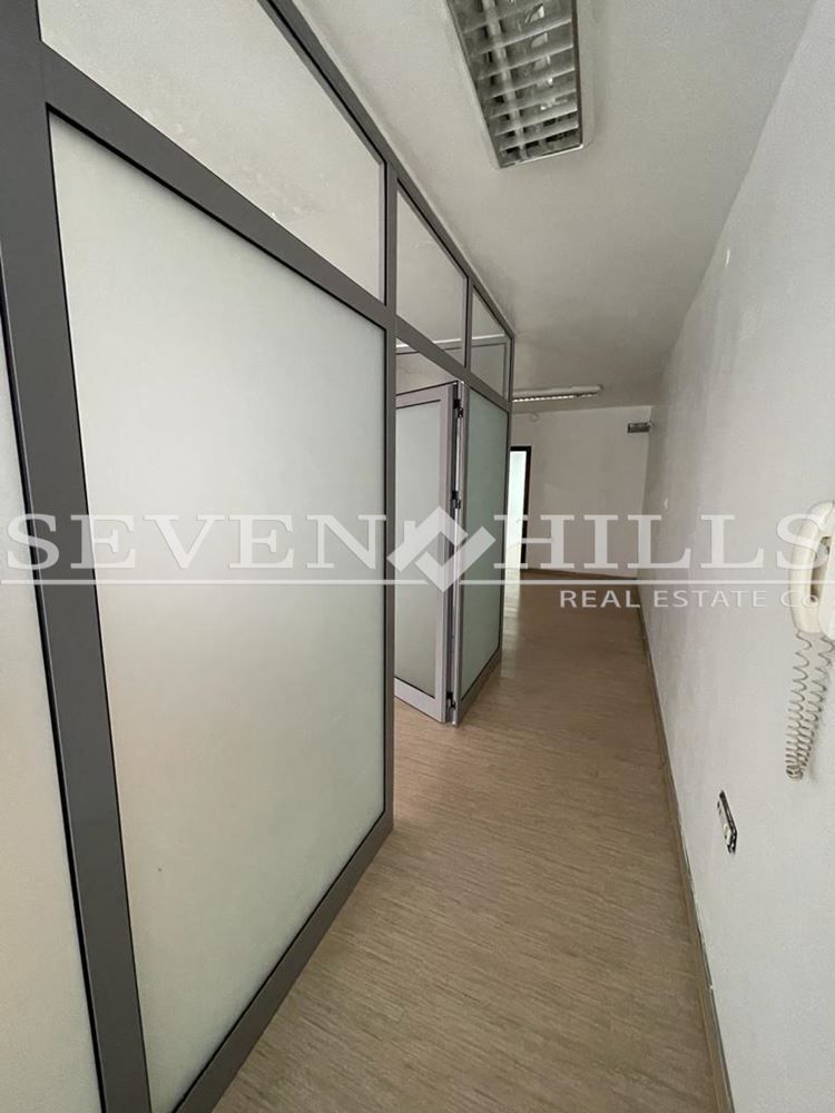 Дава се под наем Офис в Пловдив, Младежки Хълм - 100 кв.м за 459 € - Снимка #8