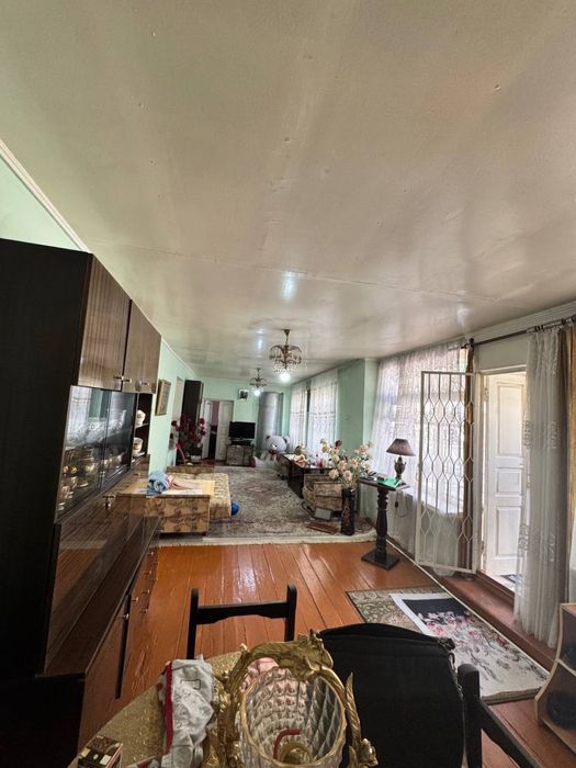 Продается дом, в центре города, 6 комнат