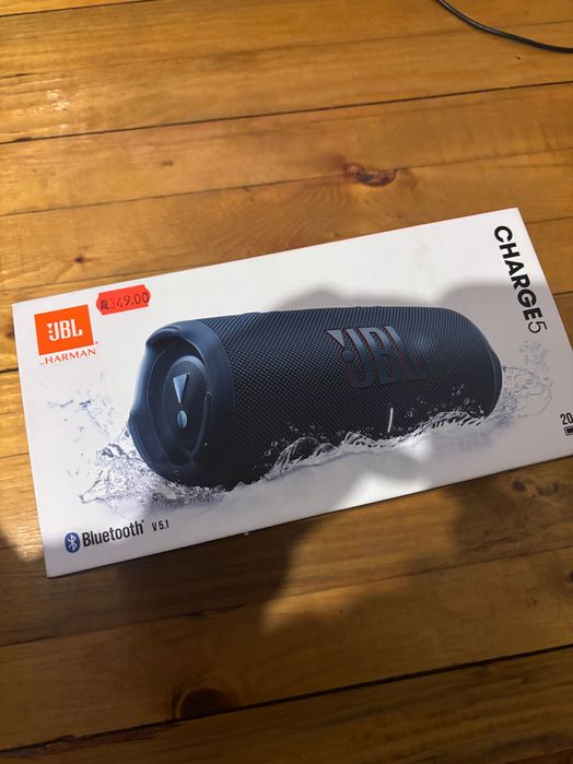 Jbl charge 5 Със оставаща гаранция !