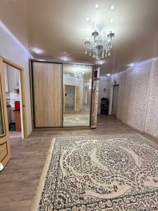 Продам  3х комнатную квартиру (Юнисити)