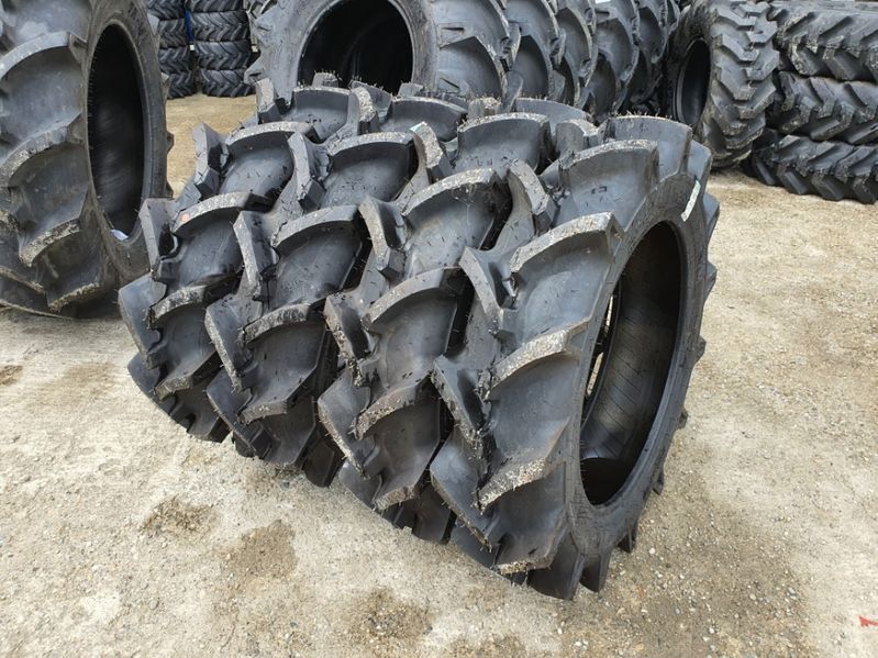 8.3-22 BKT pentru tractoare japoneze 4x4 pe spate avem si 9.5-22 WYXS