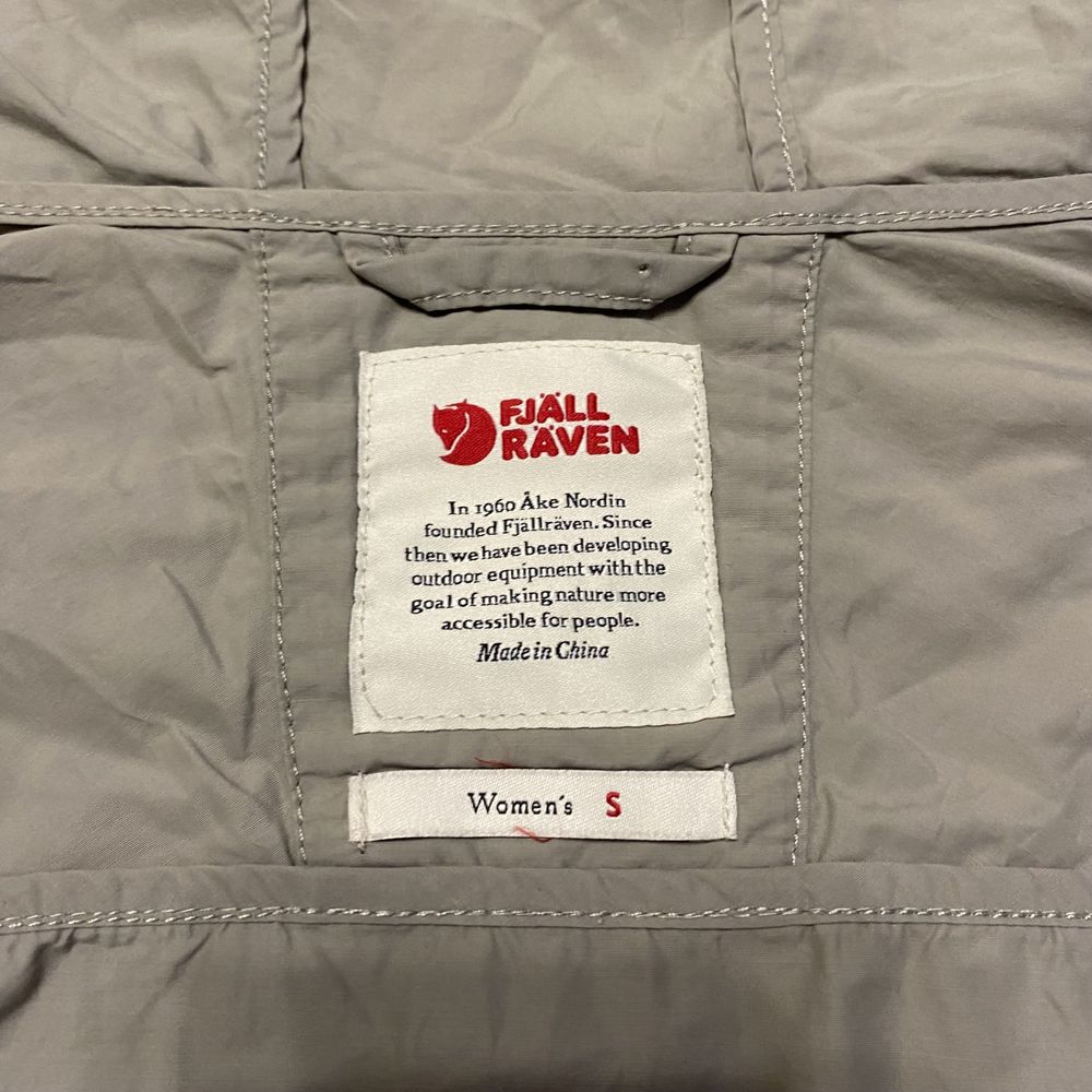 FjallRaven High Coast Wind Jacket S arcteryx patagonia