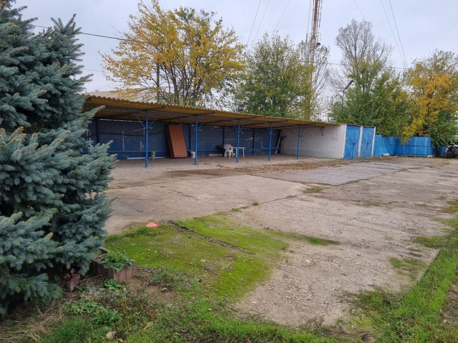 Cazare muncitori  (8 camere) TOATĂ CLADIREA