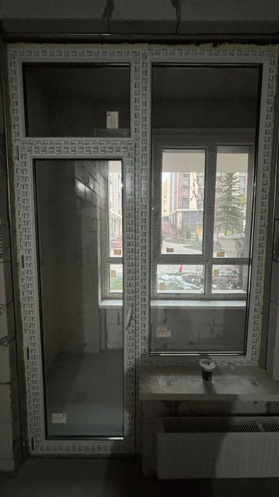 Пластиковые окна дверь