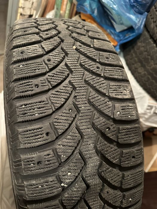 Шины зимние bridgestone 265/65/R17