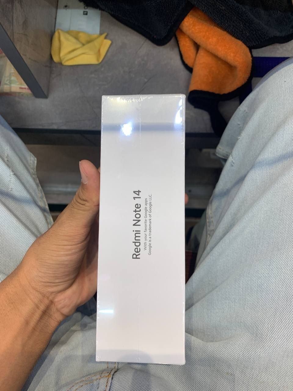Not 14 rangi qora yangi holatada 6/128 gb joyi