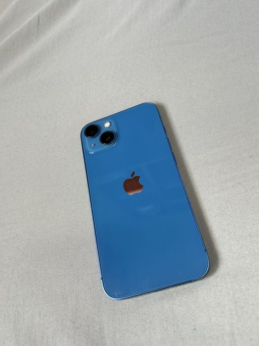 iphone 13 albastru