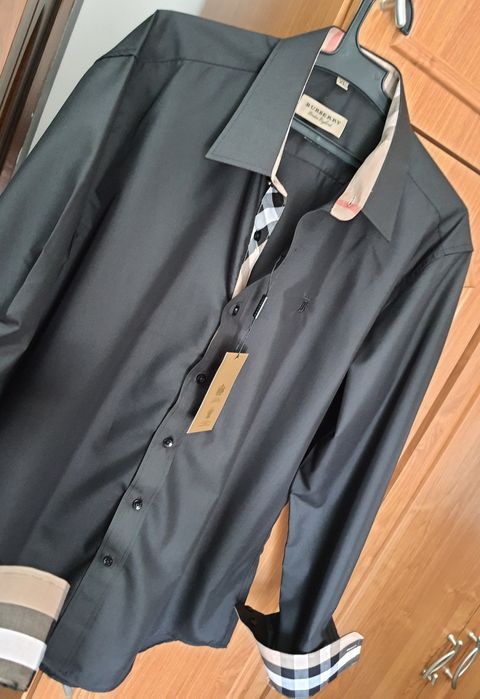Vând cămașă Burberry