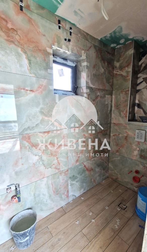 Продава се Къща в Варна, м-т Акчелар - 430 кв.м за 1582 €/кв.м - Снимка #14