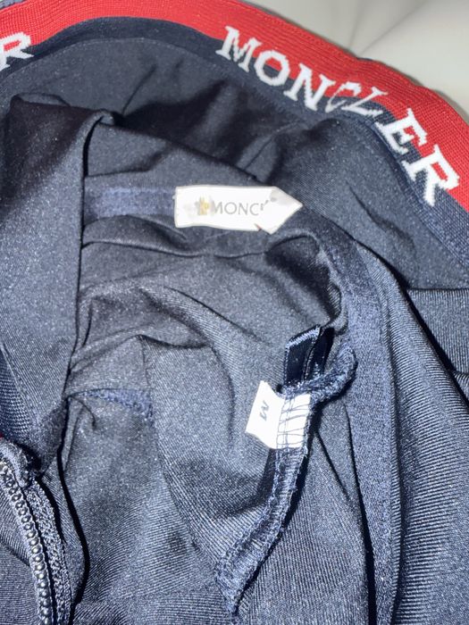 Hanorac Moncler priginal !!