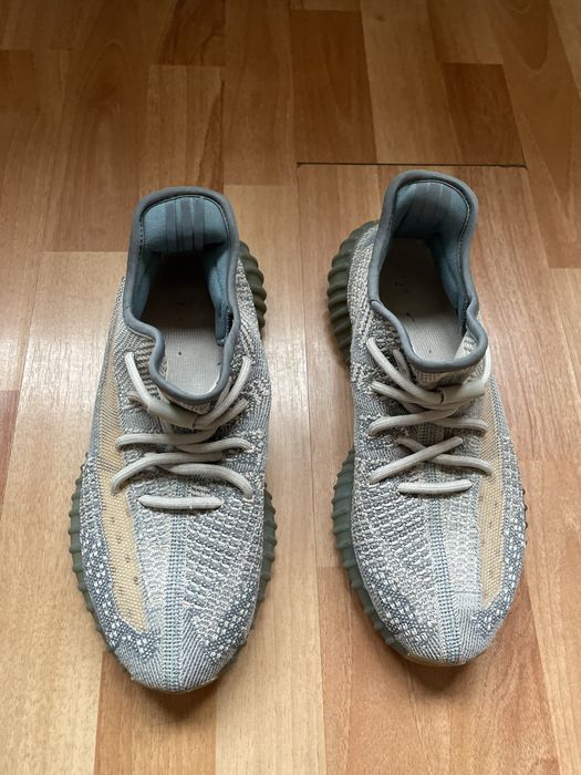 Adidasi yeezy boost