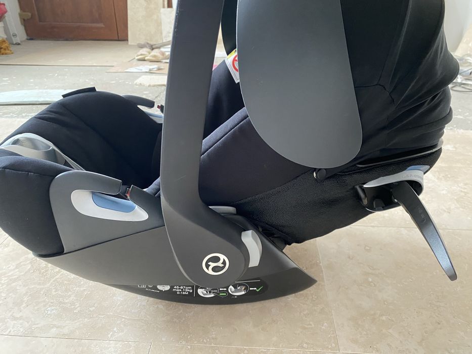 Scoica Cloud Z Platinum + Baza isofix + husa de vara