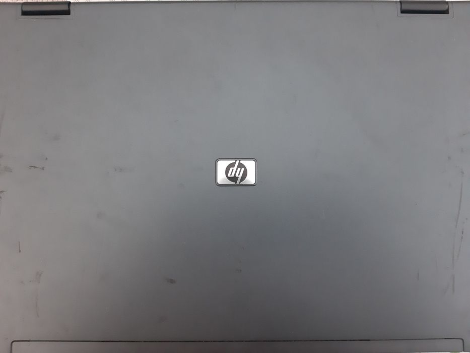 Laptop HP pentru piese